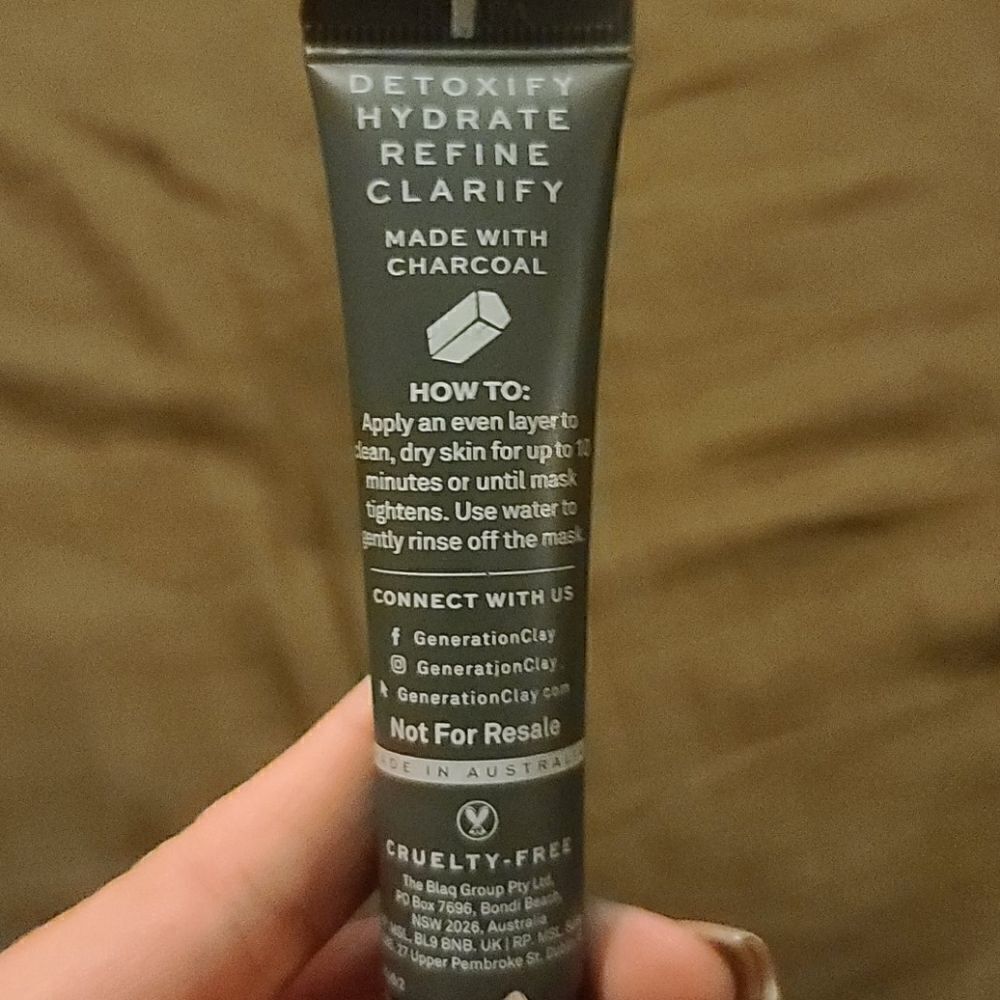 Charcoal Clay Mask - Picture 2 of 2